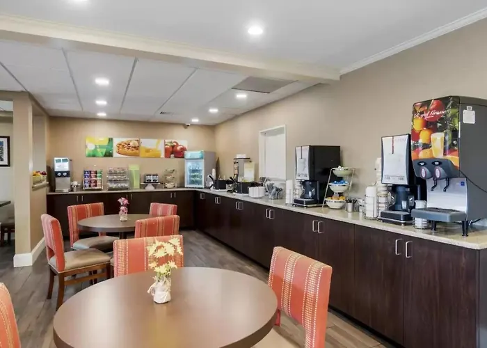 Hotel Quality & Ocean Fenwick 4*