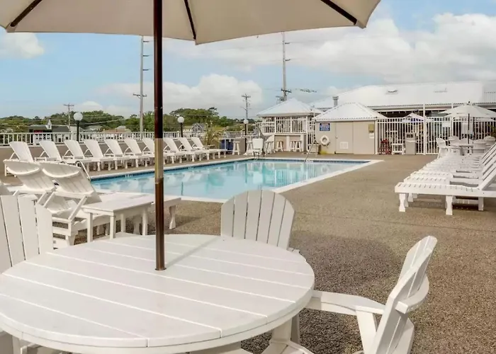 Quality & Ocean Fenwick