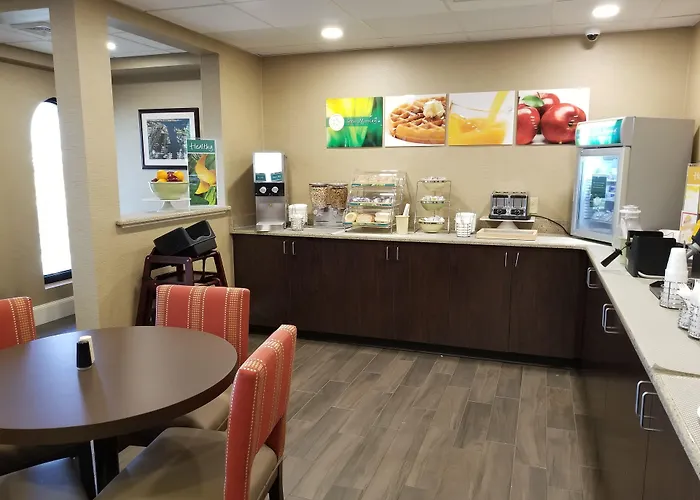Hotel Quality & Ocean Fenwick 4*