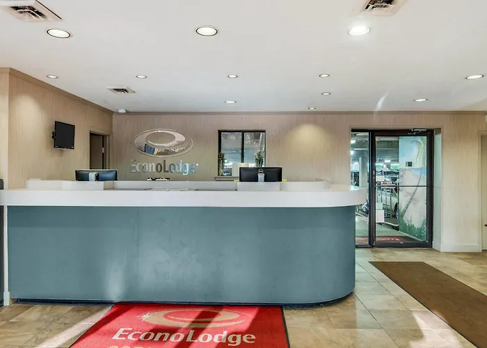 Quality & Ocean Fenwick Hotel 4*